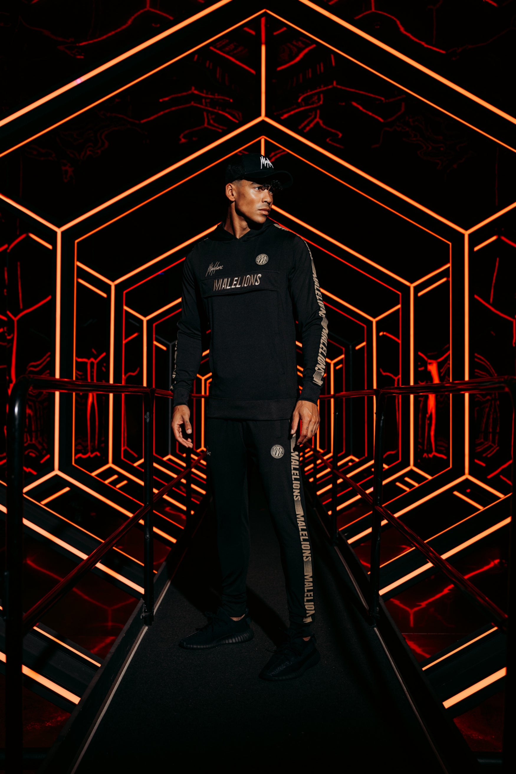 Malelions Sport Warming Up Tracksuit | Black/Gold