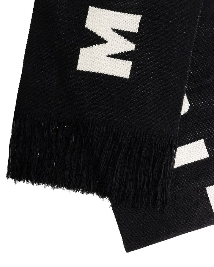 DA2-AW24-03_900_Malelions_Women_Logo_Scarf_Black_Detail.jpg