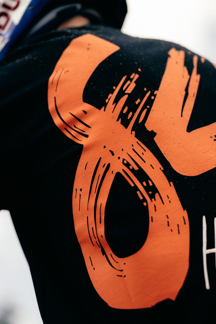Jeffrey_Herlings_Bullet_T-Shirt_Black_Campagne_02.jpg