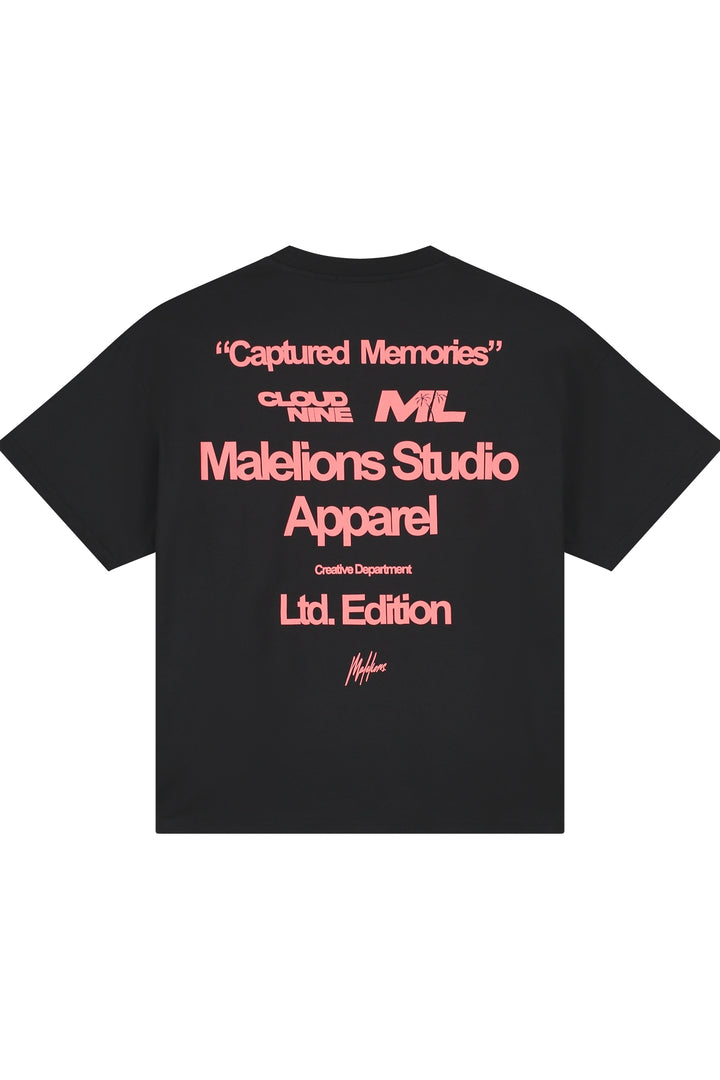 MD1-HS25-76_929_Malelions_Women_Captured_Memories_T-Shirt_Black-Orange_Back_c264d232-c450-4782-a96c-9a55ed10fd3a.jpg