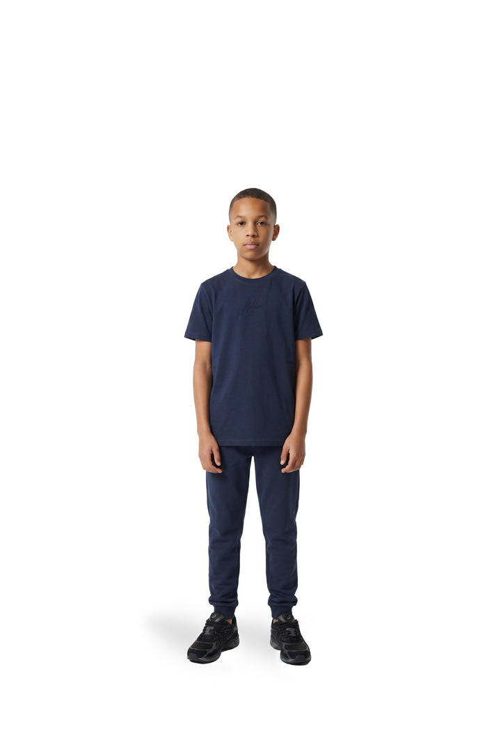 MJB50026039_Navy_Front_79f5a9de-8a4e-4cdd-9867-41dfec60275c.jpg