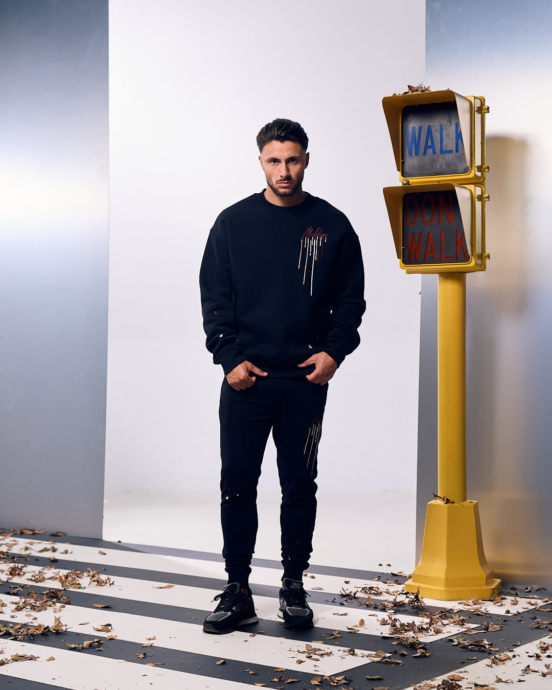 Malelions Men Regular Painter Sweatpants | Black/Burgundy