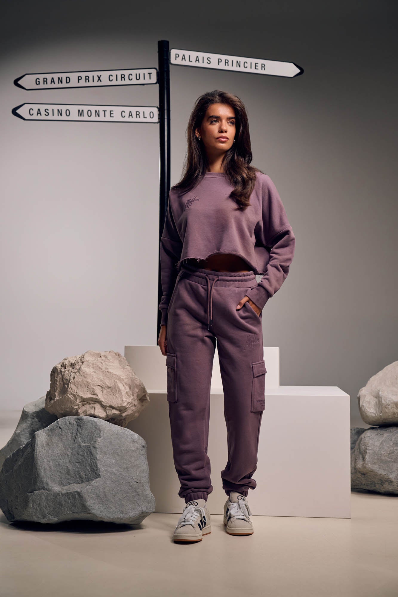 Malelions Women Gallery Cargo Sweatpants | Charcoal