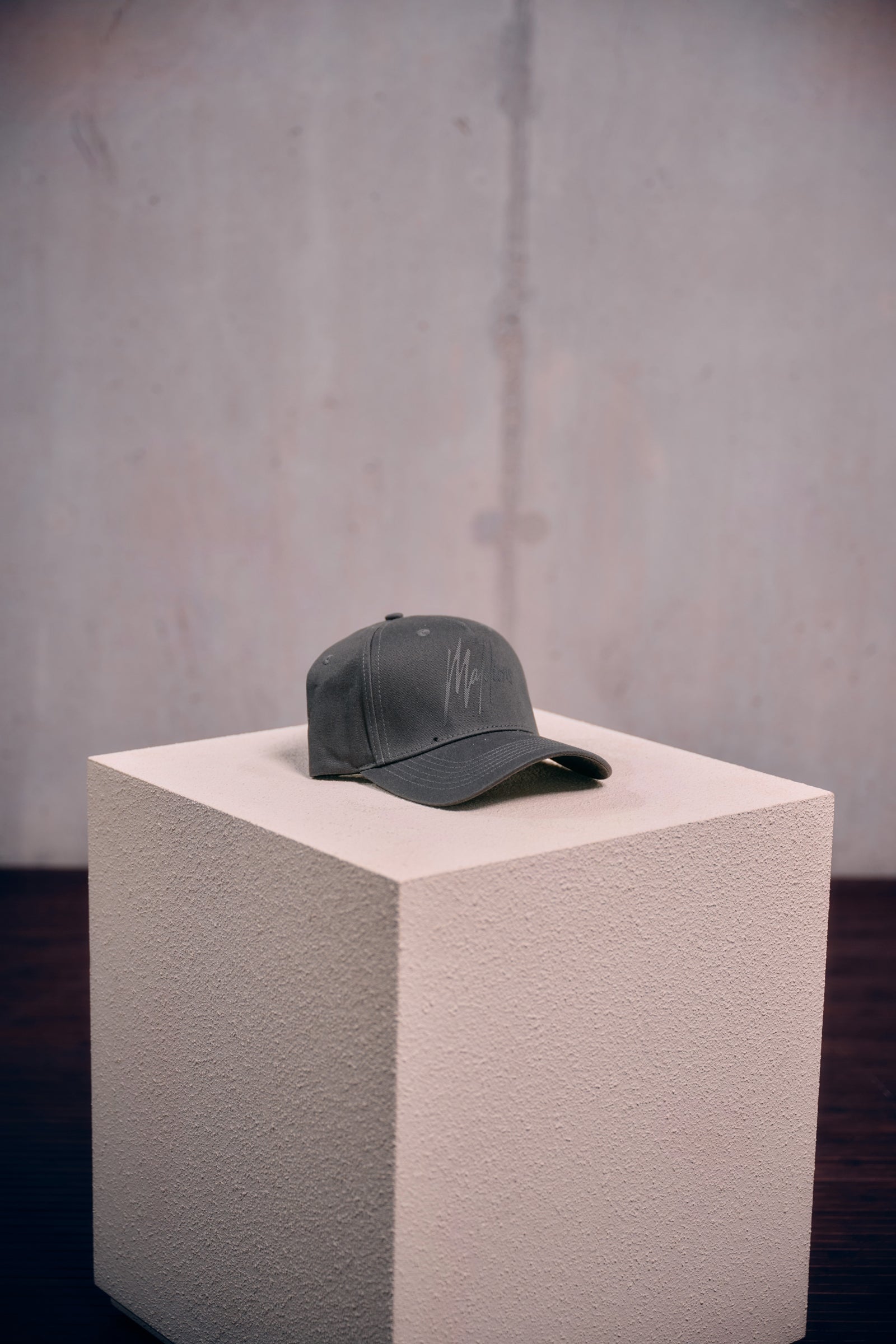 Malelions Men Striped Signature Cap | Mulch Brown