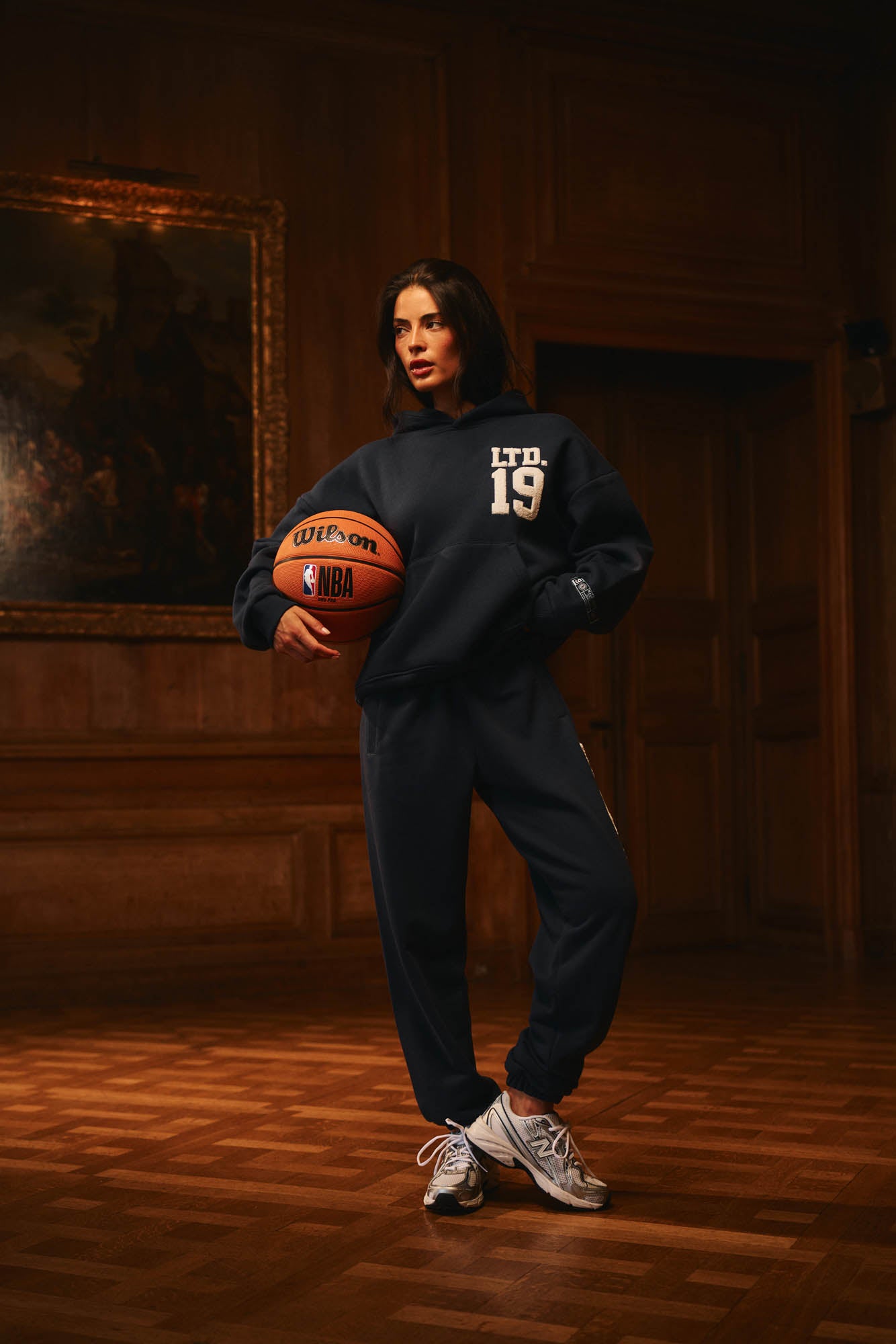 Malelions Women Sherpa Applique Match Sweatpants | Midnight Blue