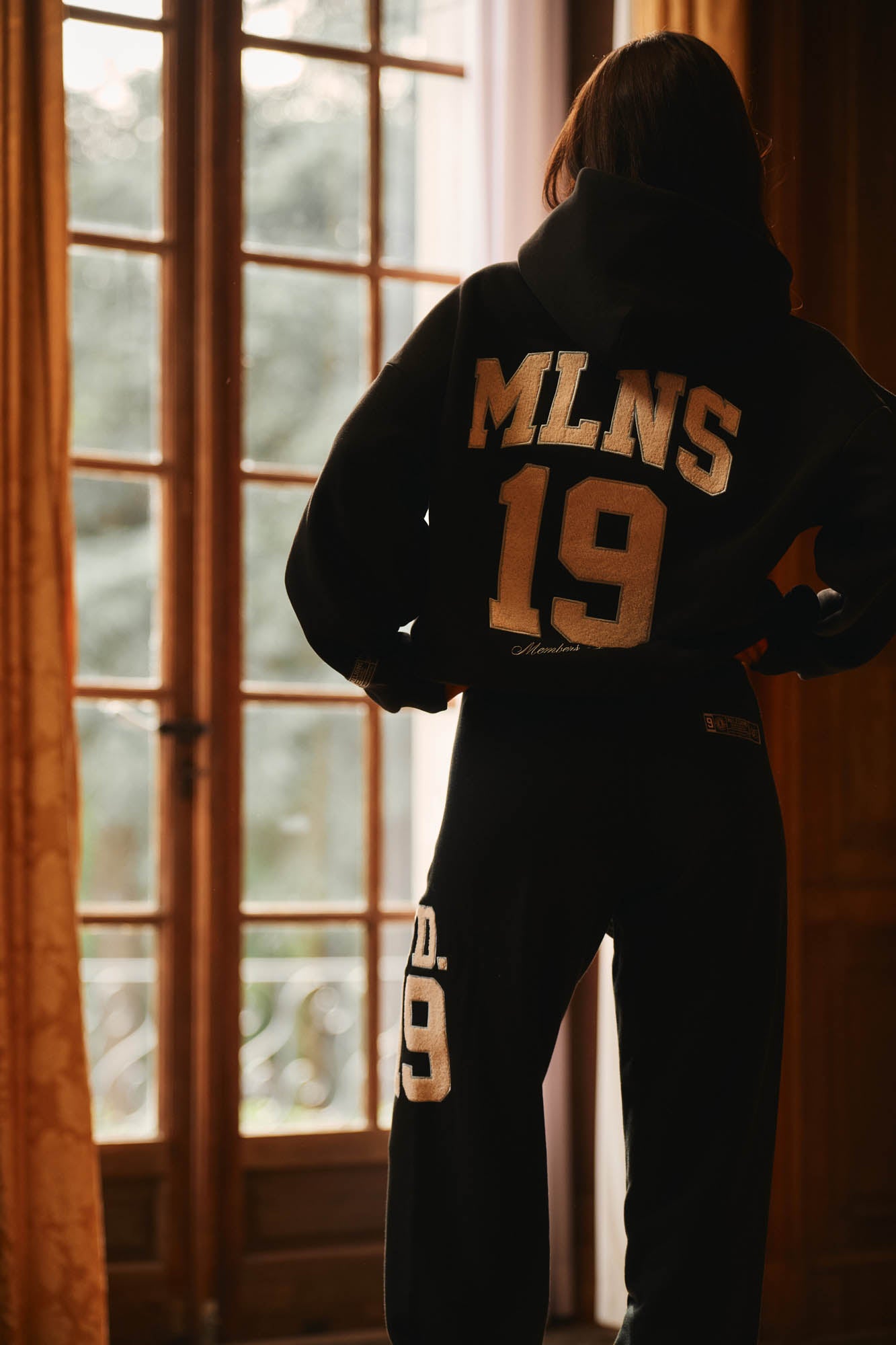 Malelions Women Sherpa Applique Match Sweatpants | Black