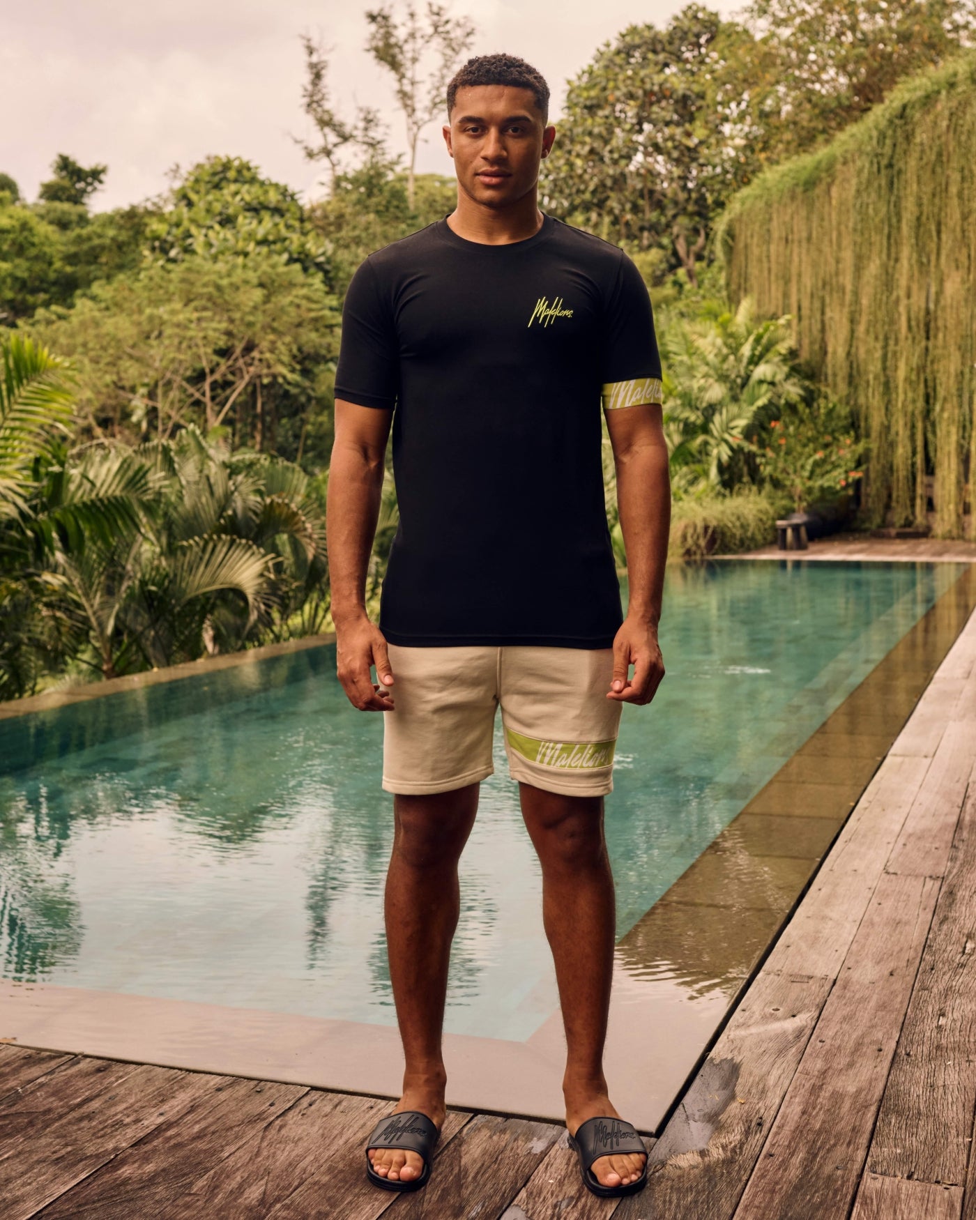 Malelions Men Captain Shorts | Beige/Bright Green