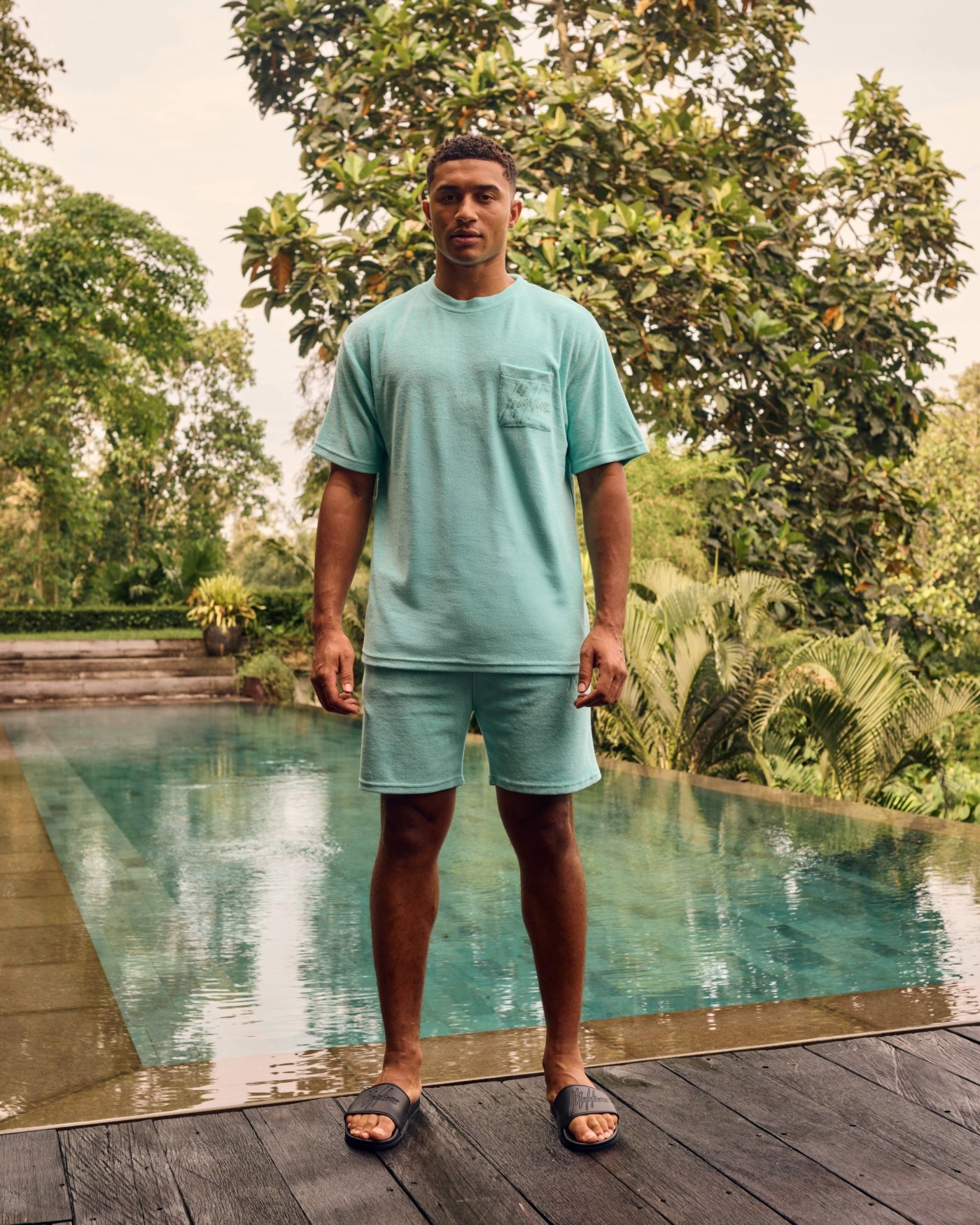 Malelions Men Signature Towelling Shorts | Bright Blue