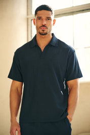Malelions Men Emblem Seersucker Buttonless Polo | Navy