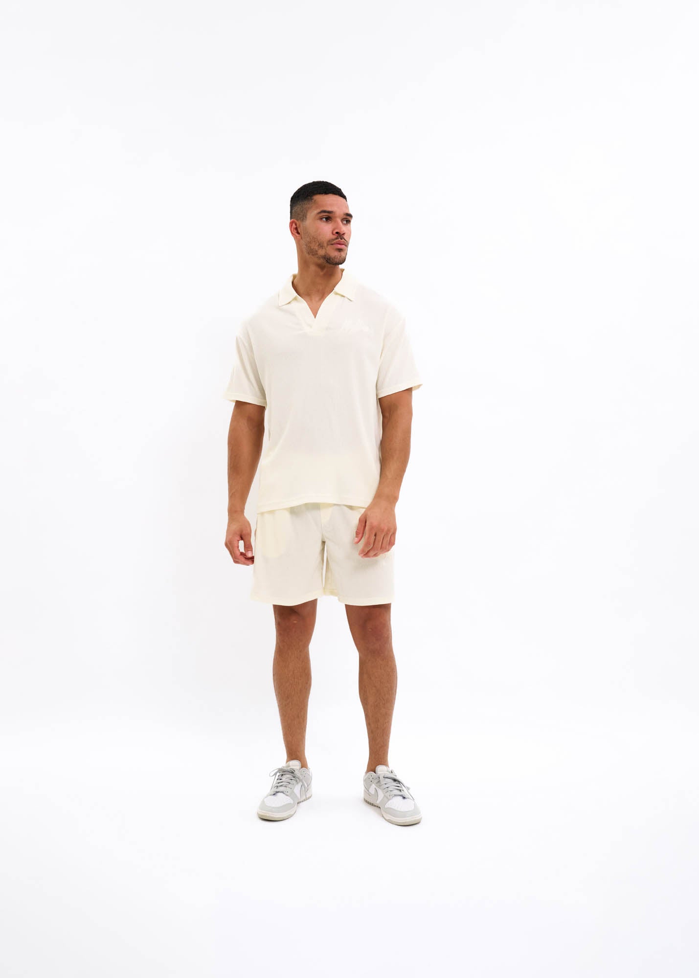 Malelions Men Seersucker Buttonless Polo | Off White