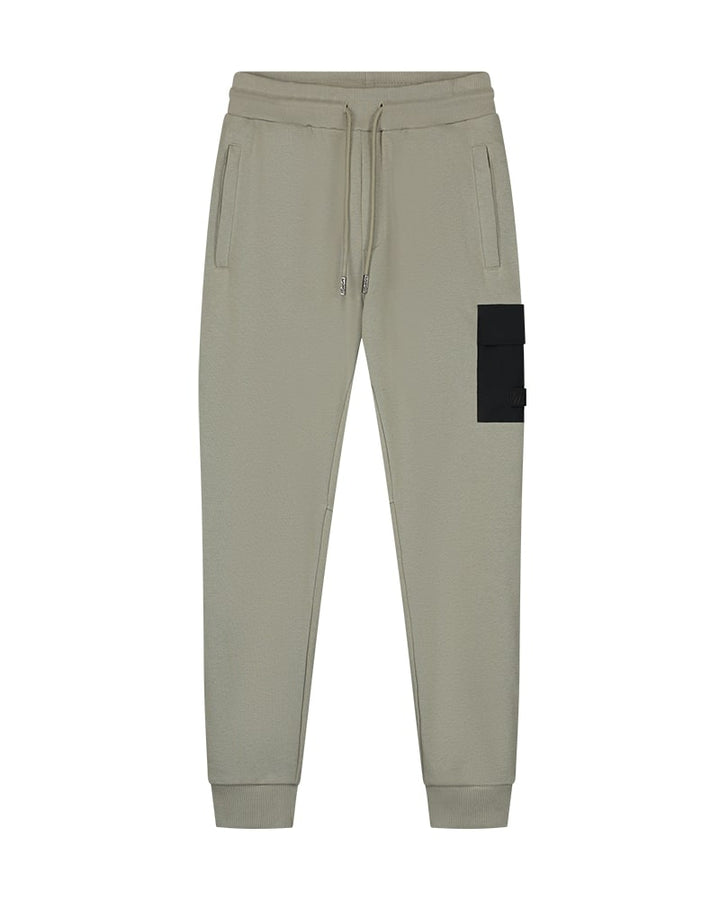 MM1-AW24-37_563_Malelions_Men_Nylon_Pocket_Sweatpants_Dry_Sage_Front.jpg