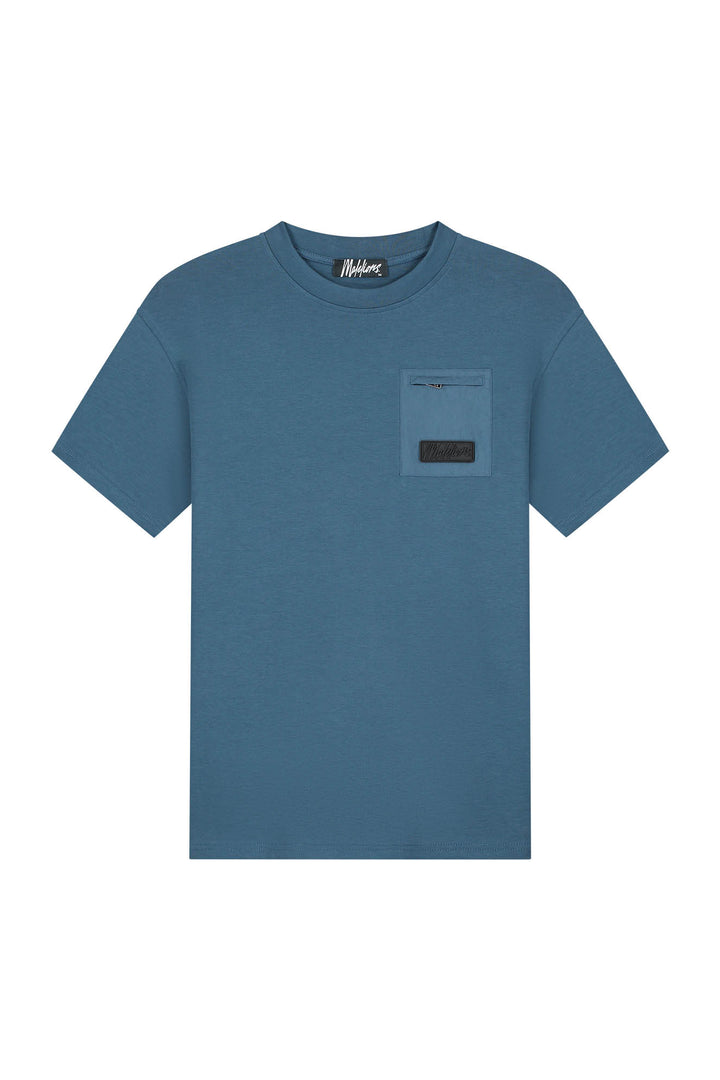 MM1-AW25-23_970_Malelions_Men_Nylon_Pocket_T-Shirt_Blue_State_Front_8a1fbd68-1464-472b-b1a8-b966da3092c1.jpg