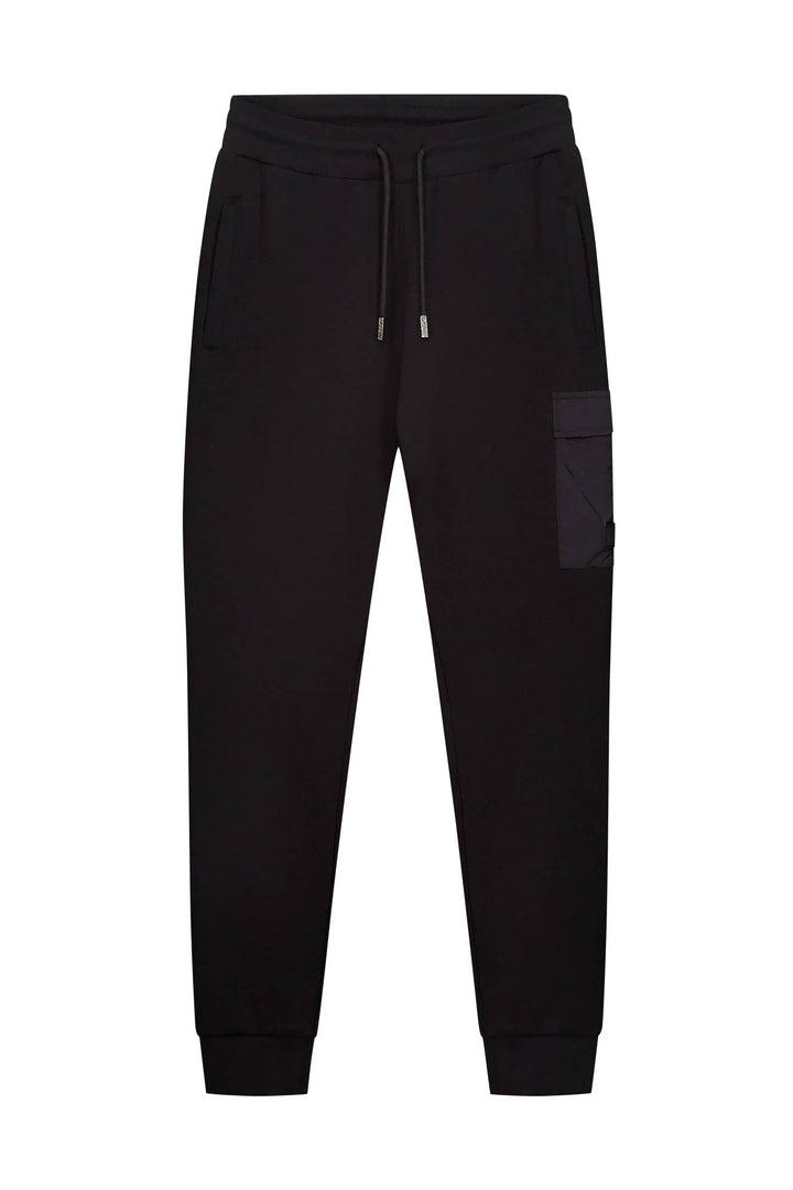 MM1-AW25-28_900_Malelions_Men_Nylon_Pocket_Sweatpants_Black_Front.jpg