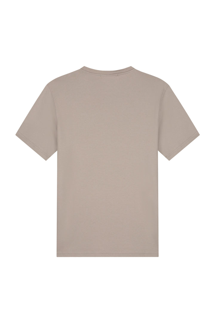 MM2-SS25-23_336_Malelions_Men_Nylon_Pocket_T-Shirt_Taupe_Back_03921da7-4e14-467f-aa70-d0f2c15a7ba6.jpg