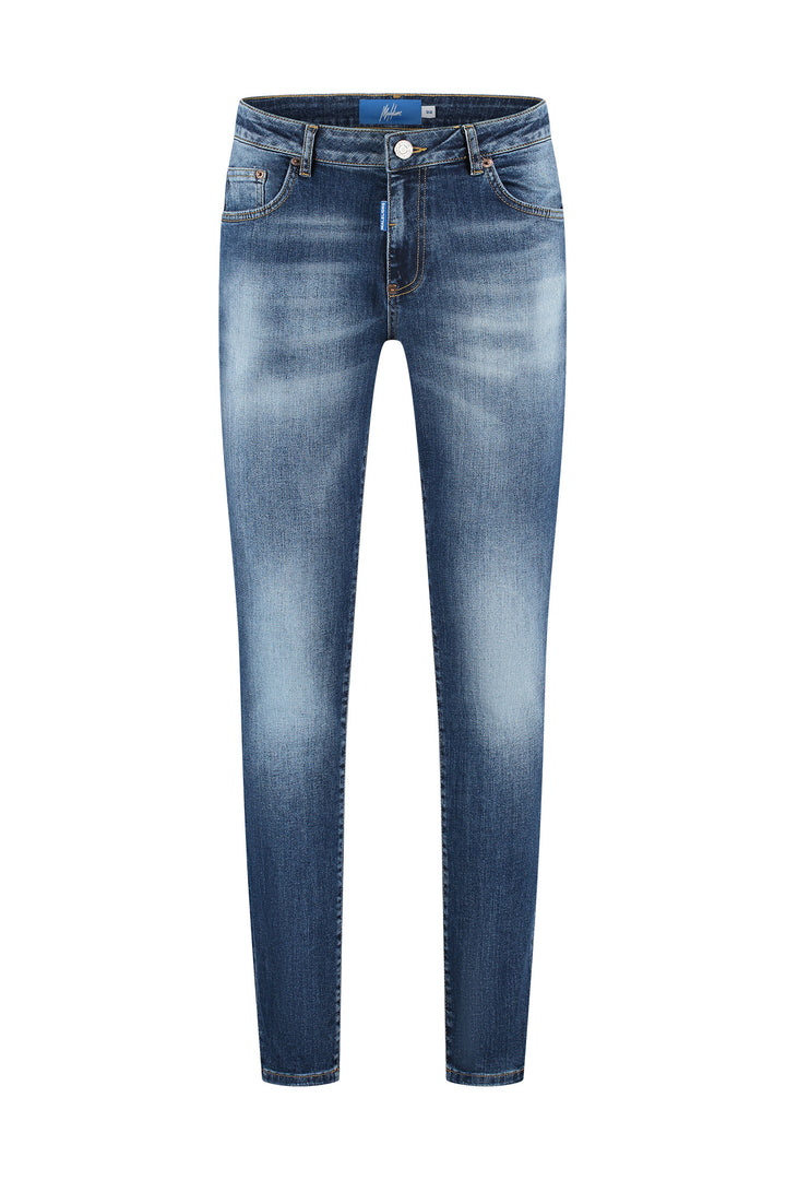 MM3-AW24-26_317_Malelions_Men_Slim_Regular_Clean_Wash_Denim_Dark_Blue_Front_a3d45b71-4b3f-4fe2-9014-0245a634913f.jpg