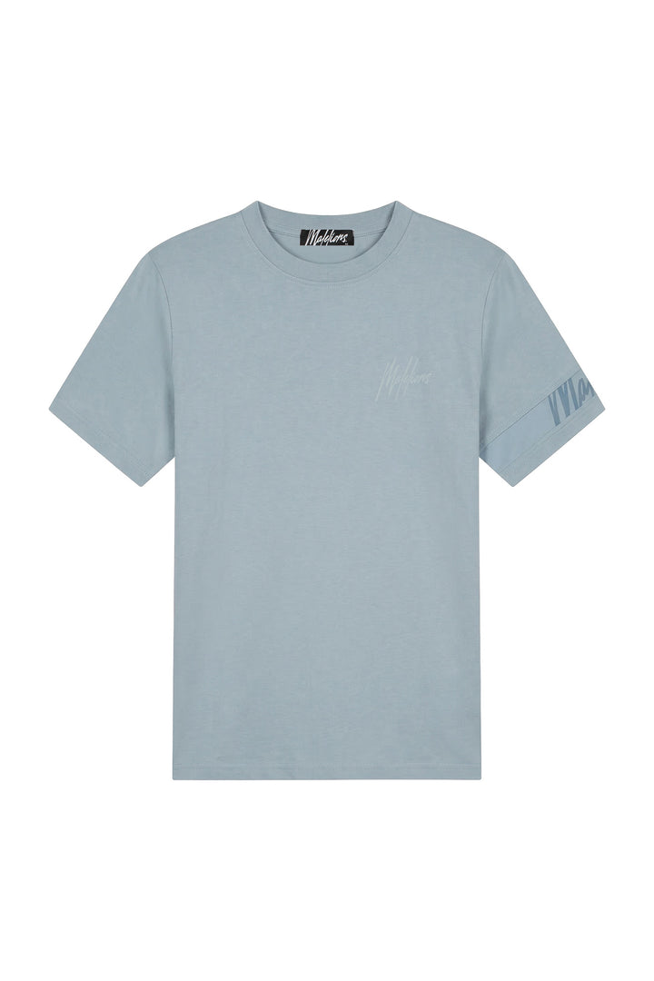 MMC30026001_42009_Malelions_Men_Captain_T-shirt_Ice_Blue_Front_e13ab728-d2b7-45f6-ac79-31cef51c799a.jpg
