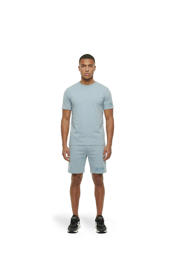 MMC30026001_Blue_Front_9193aa25-2f59-431e-a505-89e7c63c6657.jpg