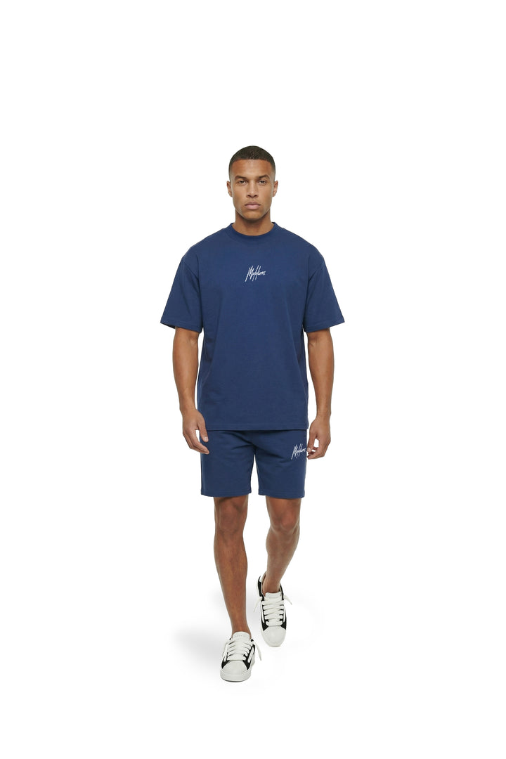 MMC30026039_Blue_Front_6e5b80d5-950e-4916-88ca-56eccf727985.jpg