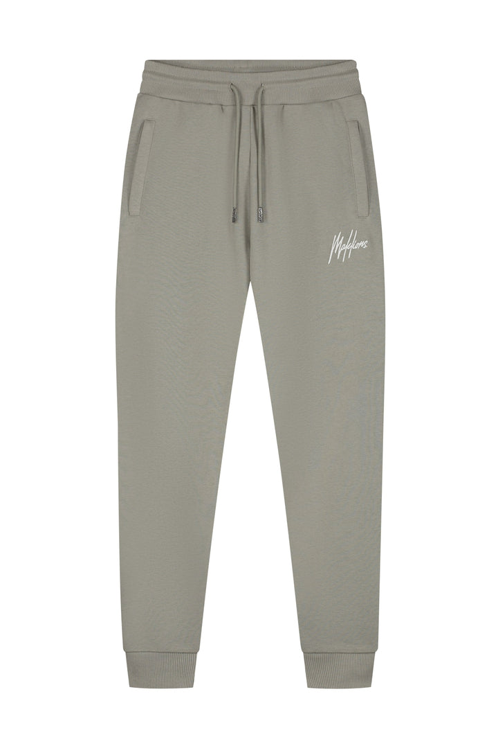 MS1-SS25-11_563_Malelions_Sport_Logo_Sweatpants_Dry_Sage_Front-1_f1f83977-2b6f-43b6-9ec4-81947929faaf.jpg