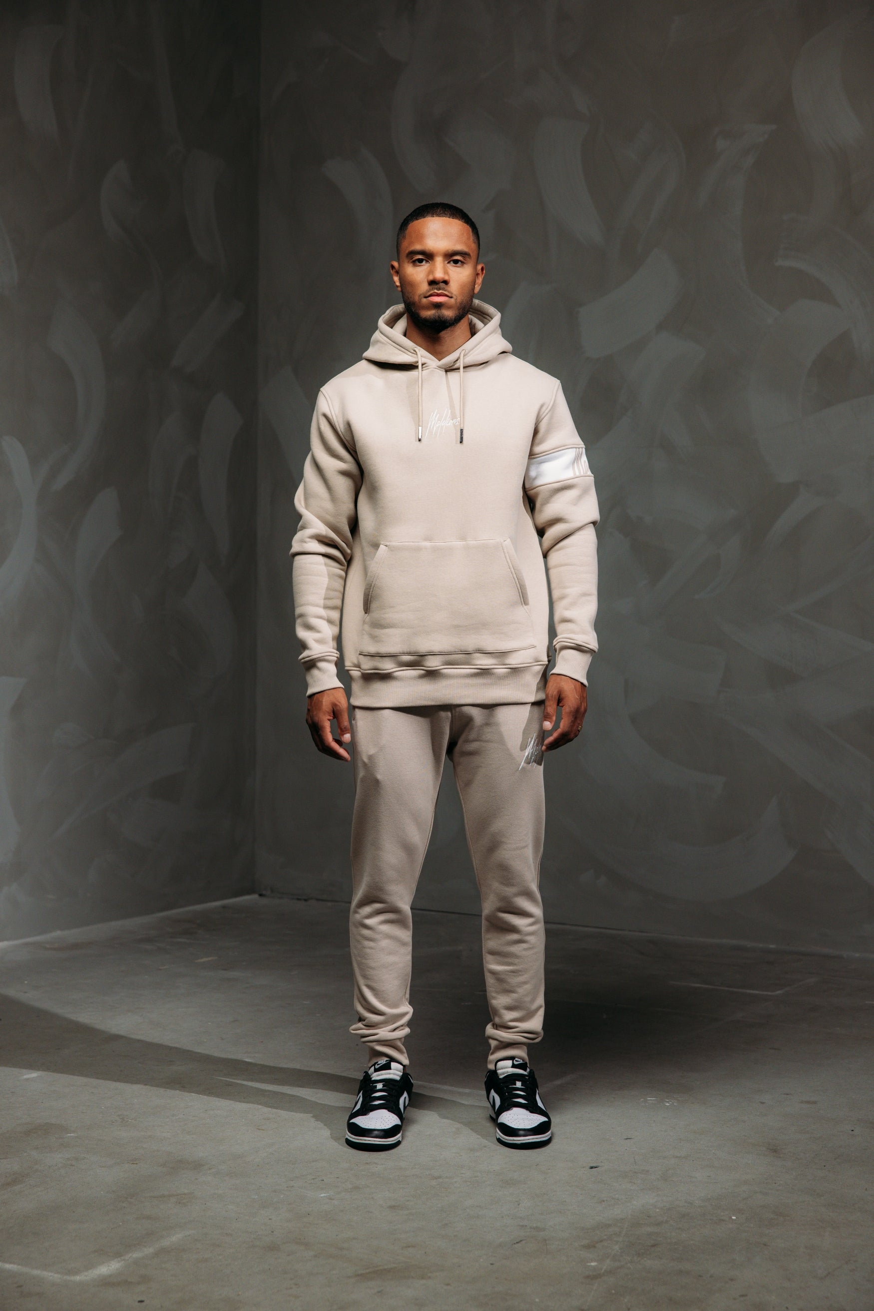 Malelions Men captain Hoodie- Taupe/White Malelions