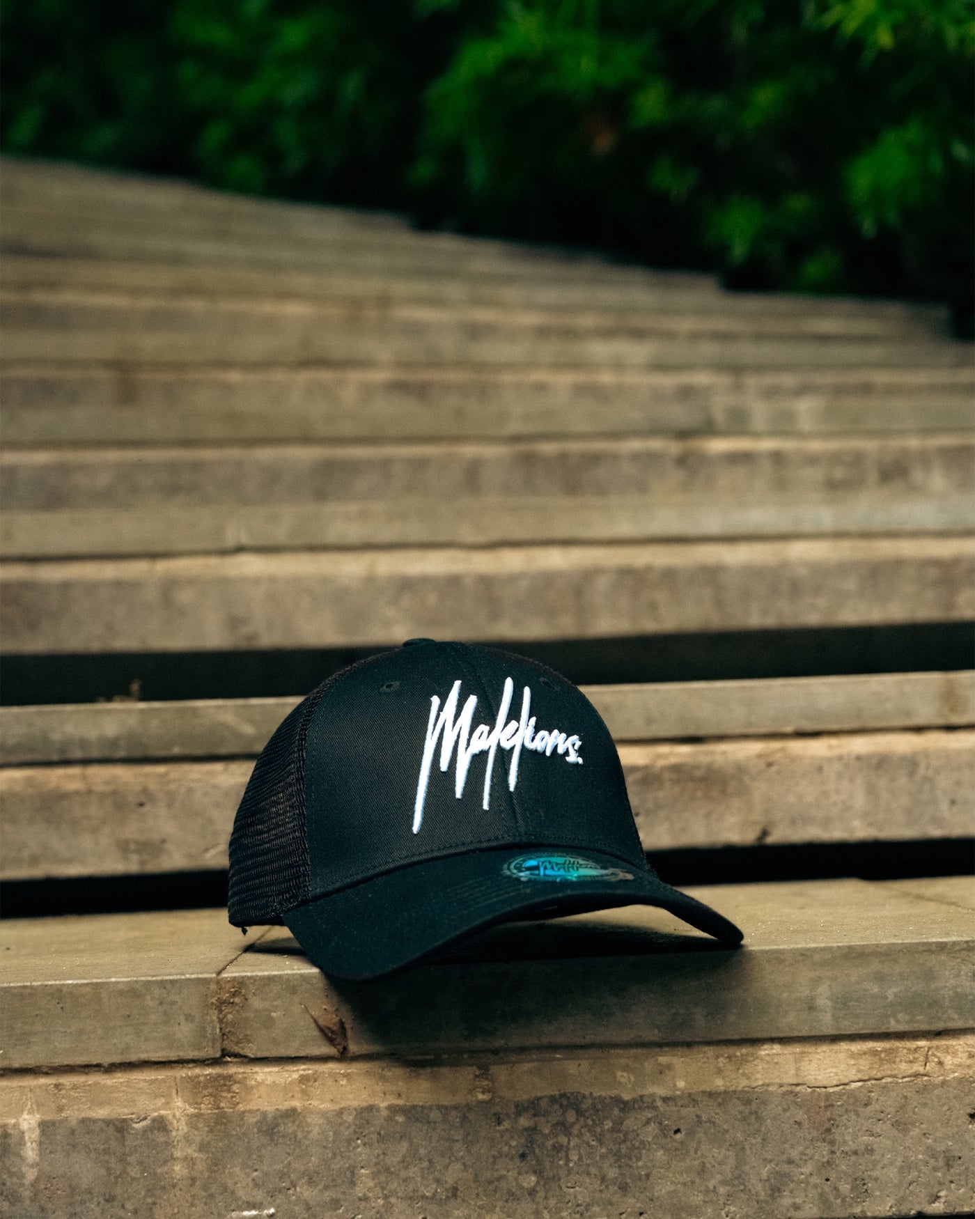 Malelions Men Signature Cap | Black/White