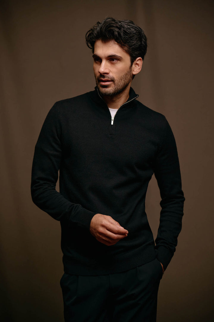 Premium_Meriona_Half_Zip_Black_-_front.jpg