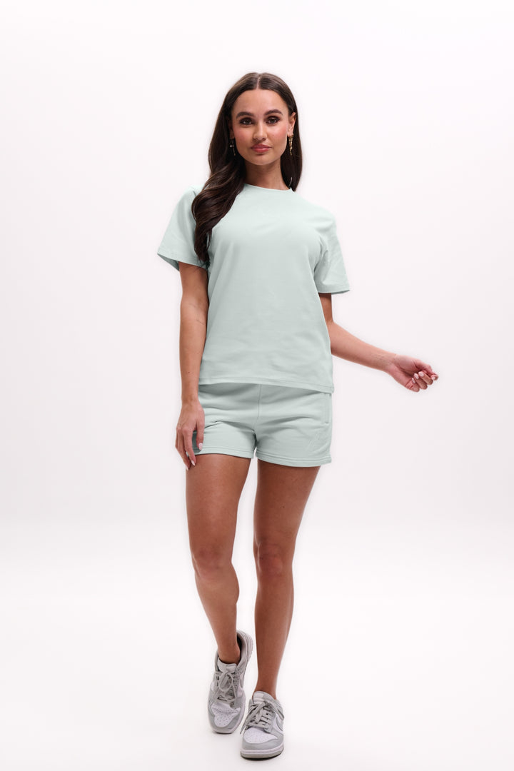 Women_Kylie_T-shirt_Shorts_Lookbook_Light_Blue_Front.jpg